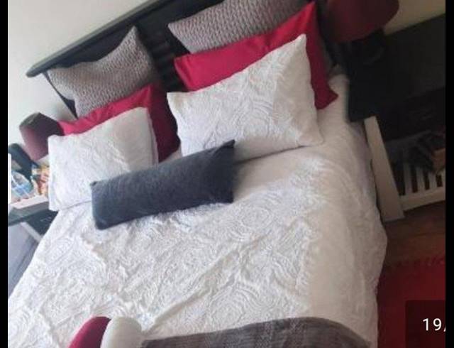 18 BEDROOM HOUSE FOR SALE IN BONAERO PARK EXT